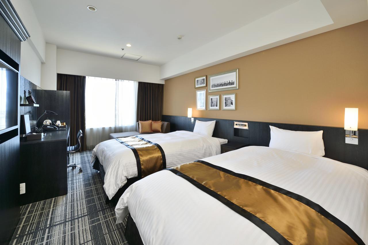 The Italia Ken Hotel Ниигата Екстериор снимка